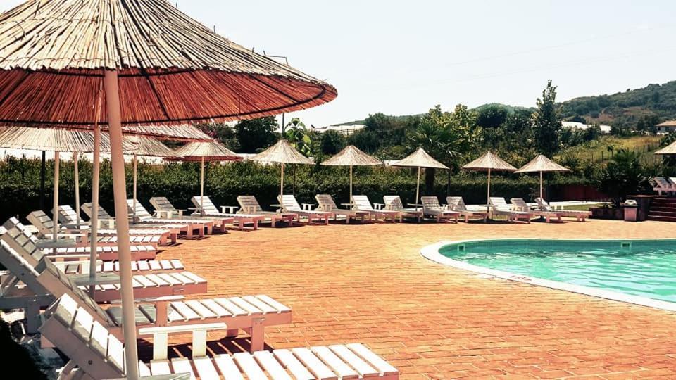 Park Ashik Hotel Laknas Exterior photo